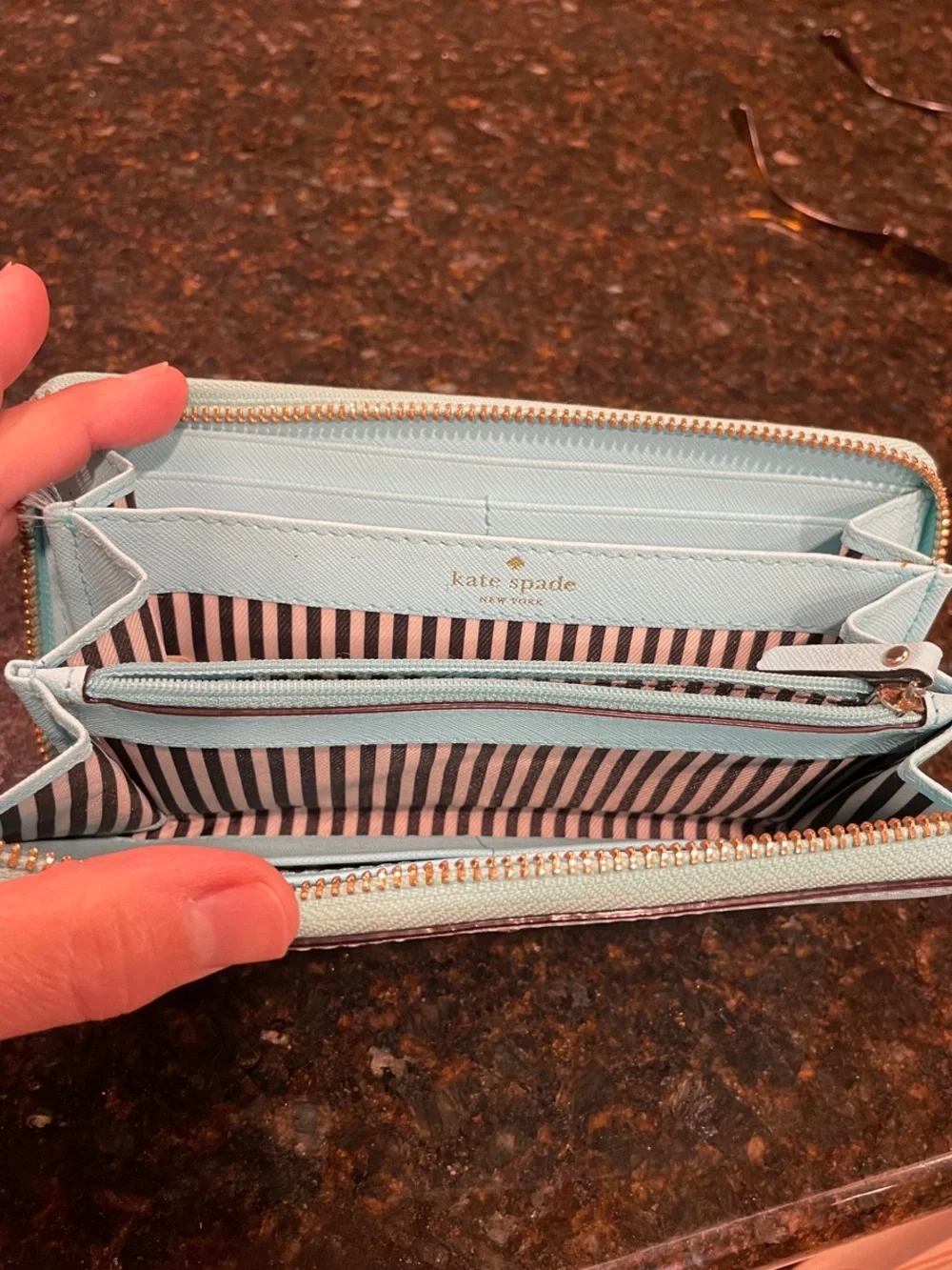 kate spade compact zip